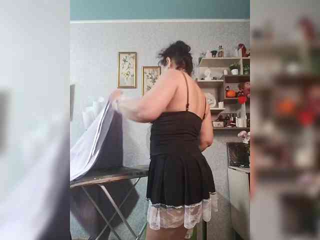 Ellie_ webcam