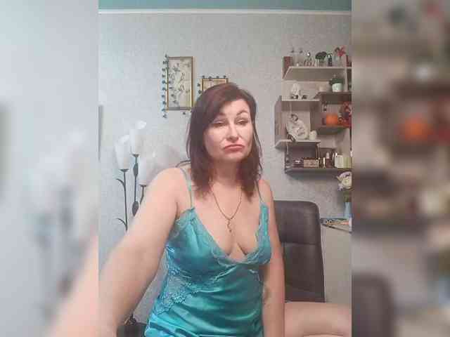 Ellie_ webcam