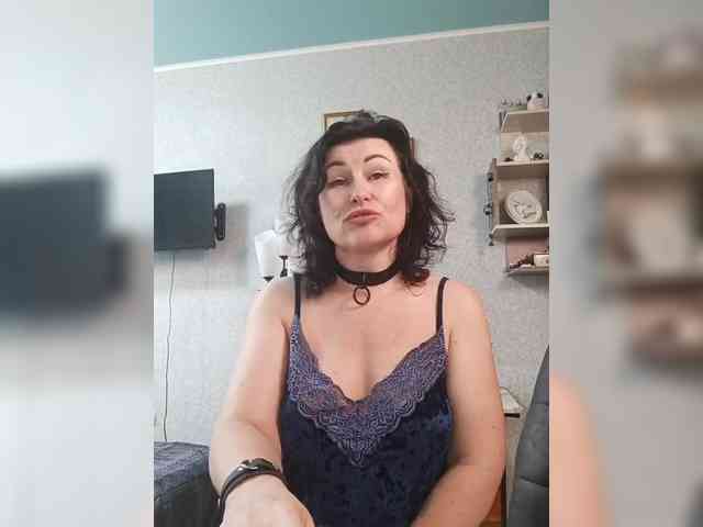 Ellie_ webcam