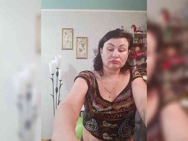 Ellie_ webcam