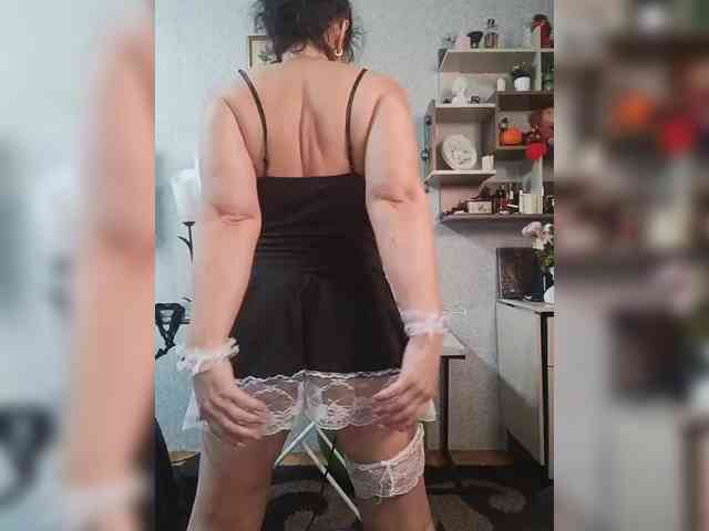 Ellie_ webcam