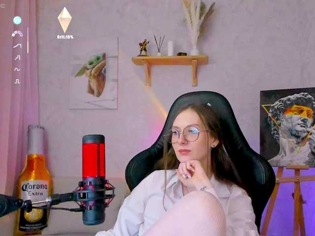 -Lovely's BongaCams show and profile