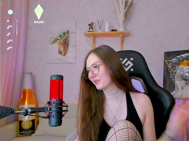 -Lovely's BongaCams show and profile