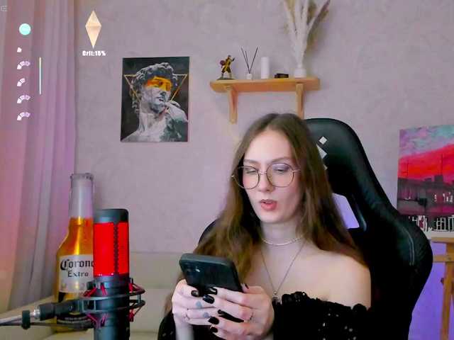 -Lovely from BongaCams