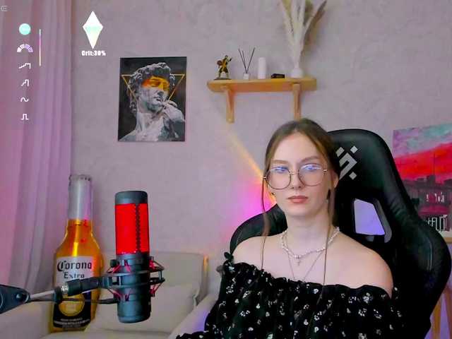 -Lovely's BongaCams show and profile