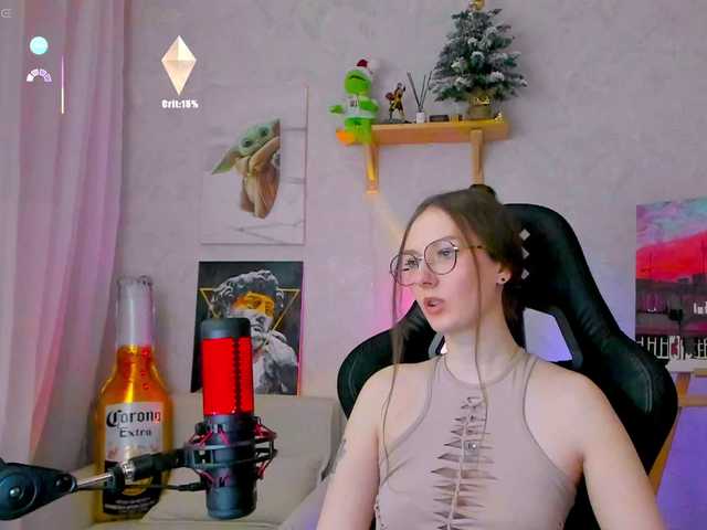 -Lovely's BongaCams show and profile