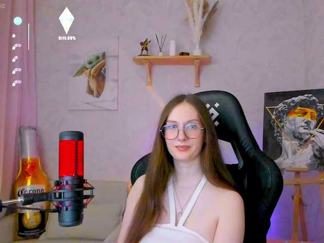 -Lovely's BongaCams show and profile