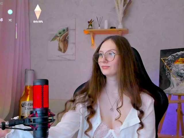 -Lovely's BongaCams show and profile