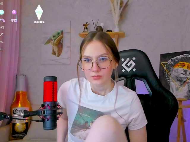 -Lovely's BongaCams show and profile