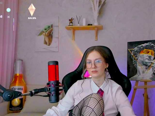 -Lovely's BongaCams show and profile