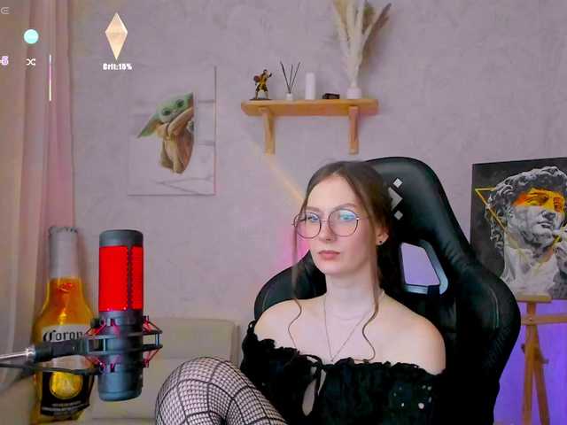 -Lovely's BongaCams show and profile