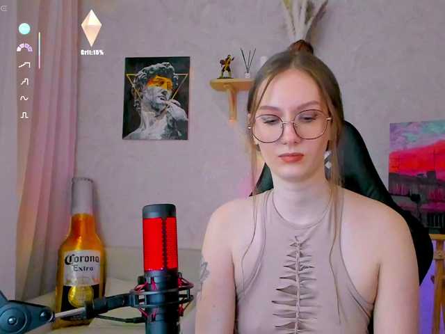 -Lovely's BongaCams show and profile