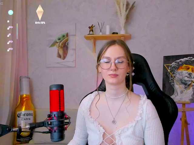 -Lovely's BongaCams show and profile