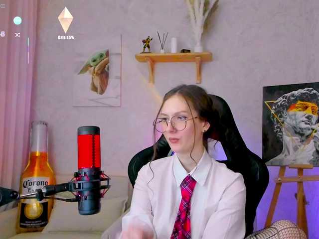 -Lovely's BongaCams show and profile