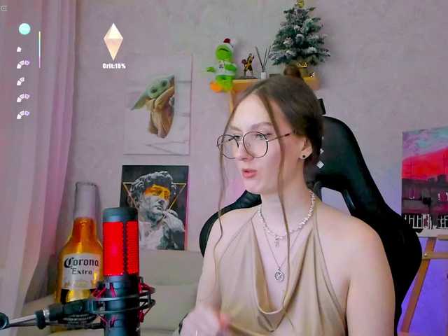 -Lovely's BongaCams show and profile