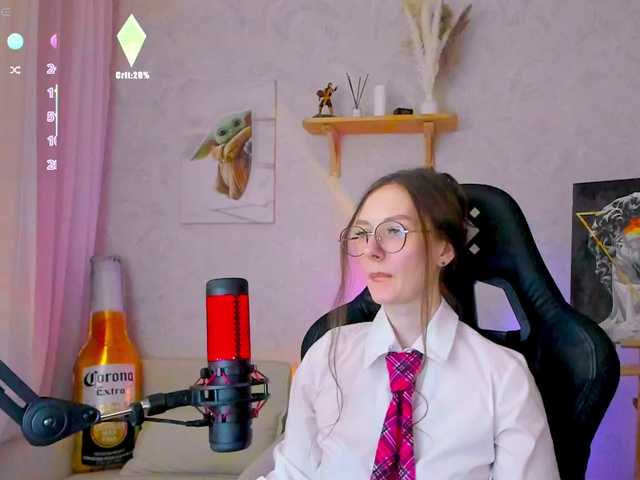 -Lovely's BongaCams show and profile