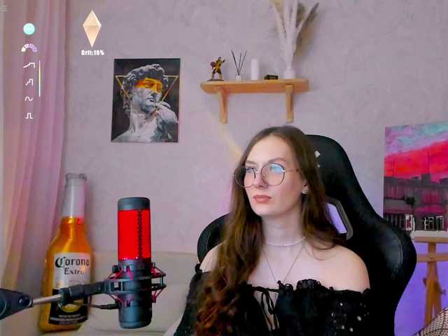 -Lovely — Hey ! im Kiralet's have fun ;) lovense works from 2tk favorite vibration 11tk  for a sweet orgasm I recommend using the control of my toy in  menu )) pvt on