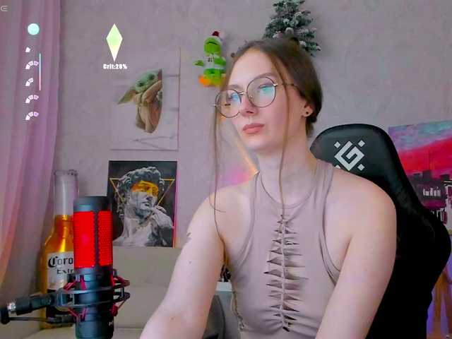 -Lovely's BongaCams show and profile