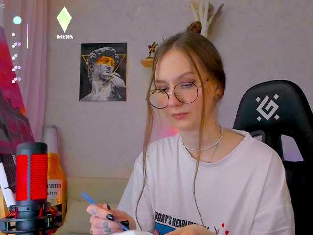 -Lovely from BongaCams is Freechat