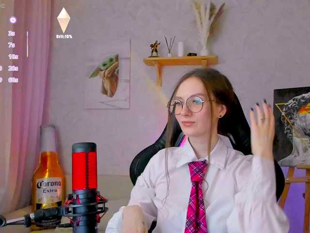 -Lovely's BongaCams show and profile