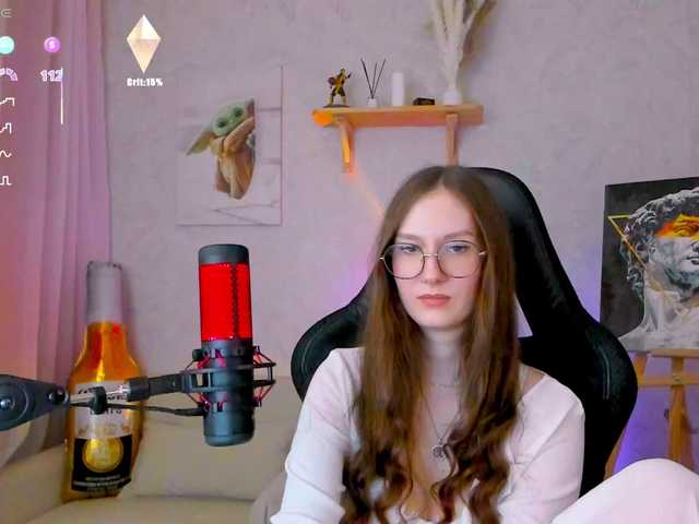 -Lovely's BongaCams show and profile