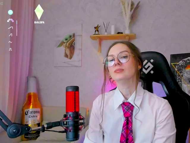 -Lovely's BongaCams show and profile