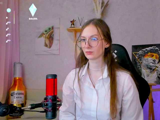 -Lovely's BongaCams show and profile