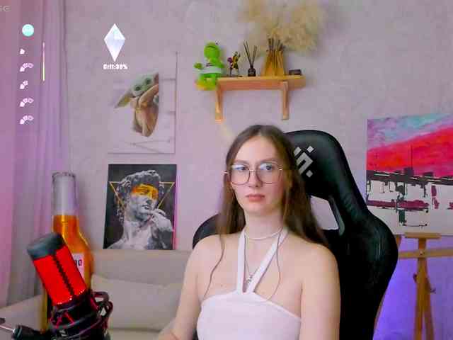 KiraRumGirl webcam