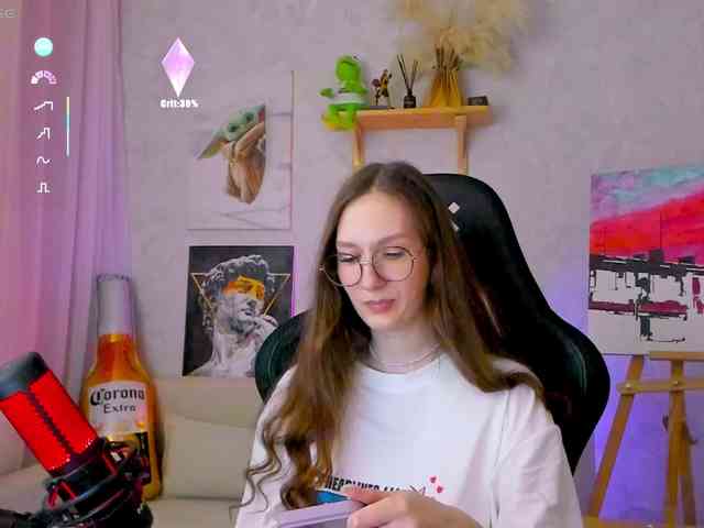 KiraRumGirl webcam