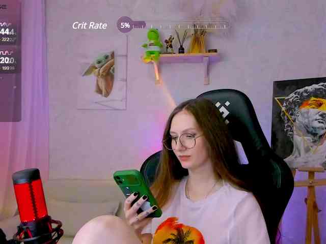 KiraRumGirl webcam