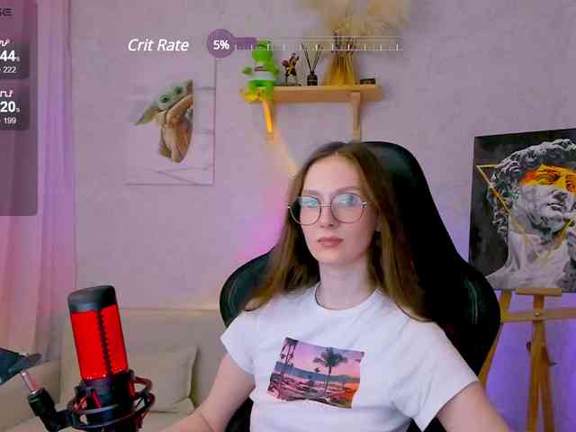 KiraRumGirl webcam