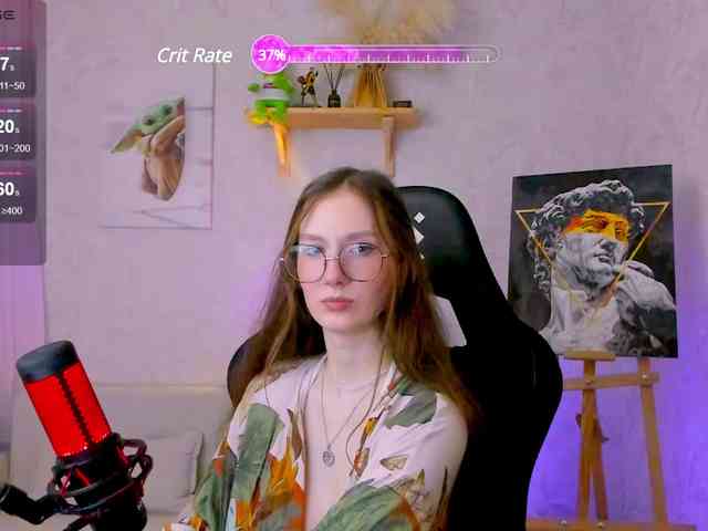 KiraRumGirl webcam