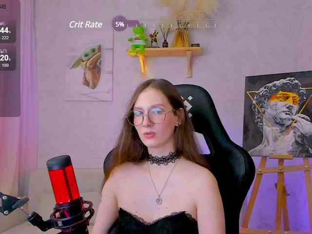 KiraRumGirl webcam