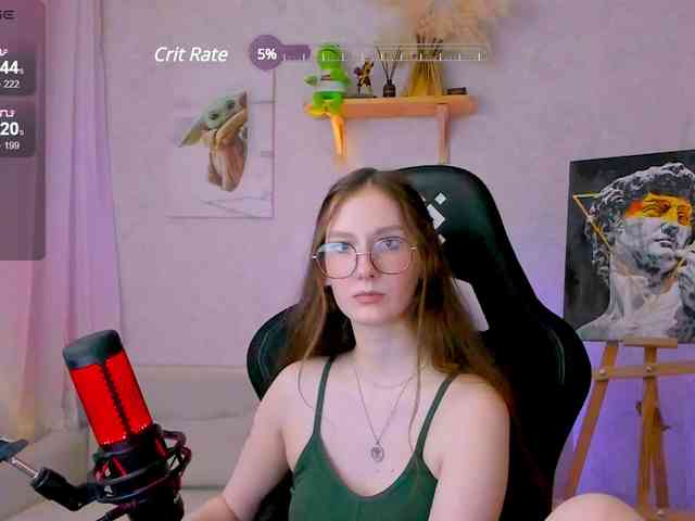 KiraRumGirl webcam