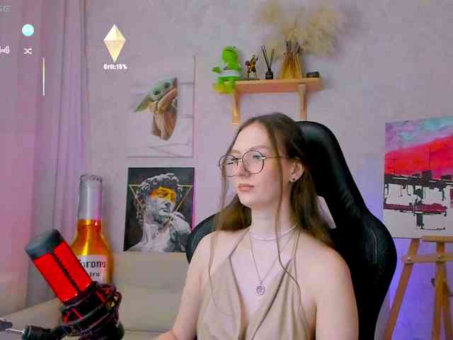 KiraRumGirl webcam