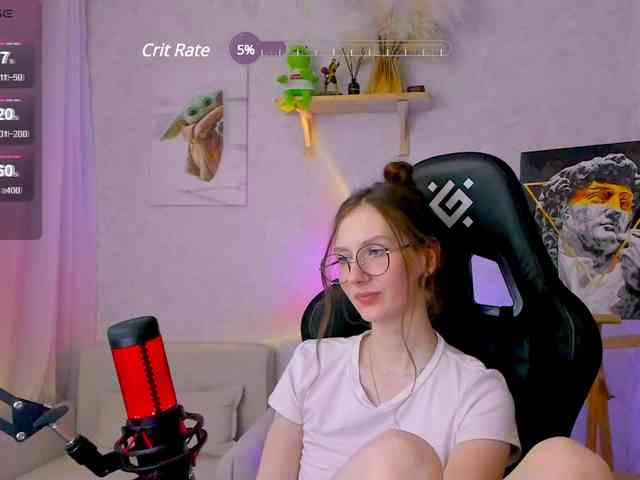 KiraRumGirl webcam
