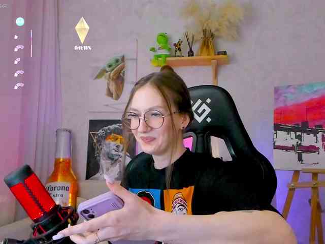 KiraRumGirl webcam