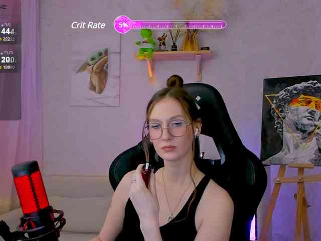 KiraRumGirl webcam