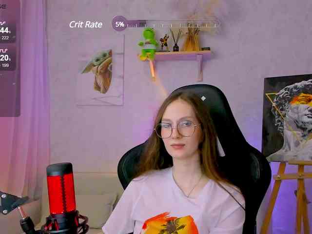 KiraRumGirl webcam