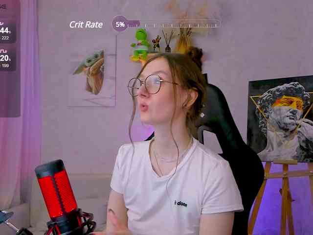 KiraRumGirl webcam