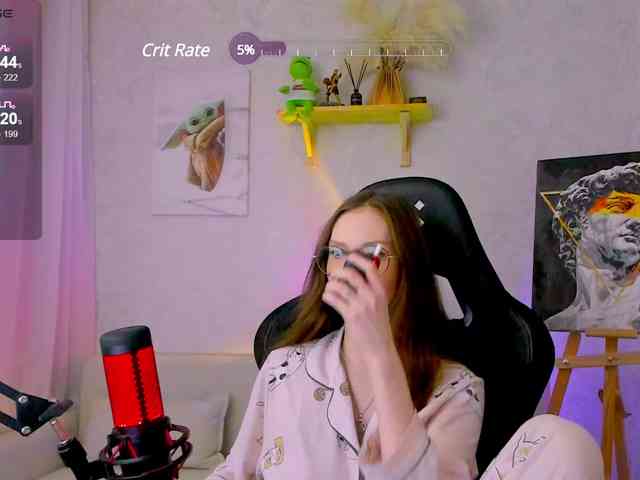 KiraRumGirl webcam