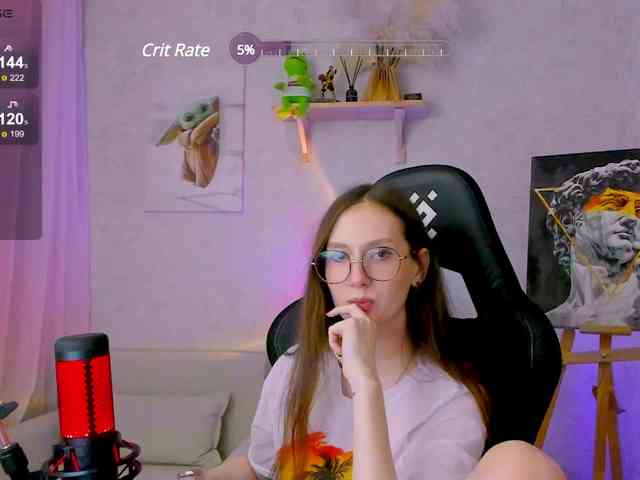 KiraRumGirl webcam