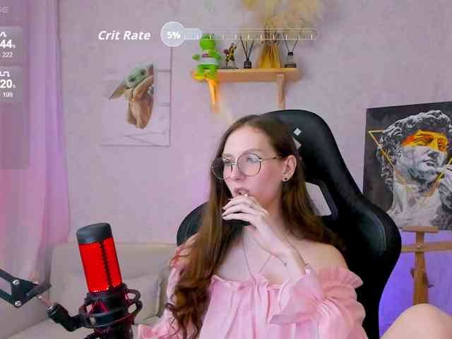 KiraRumGirl webcam