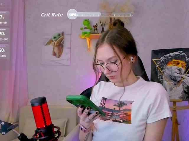 KiraRumGirl webcam