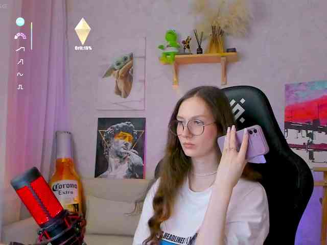 KiraRumGirl webcam
