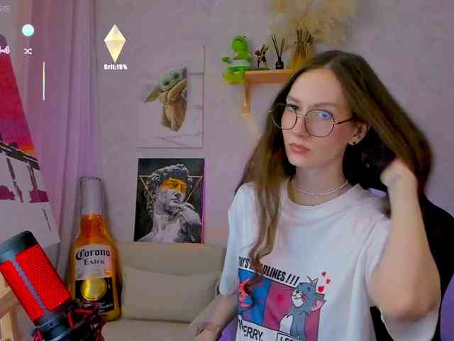 KiraRumGirl webcam