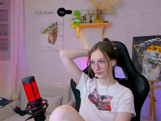 KiraRumGirl webcam