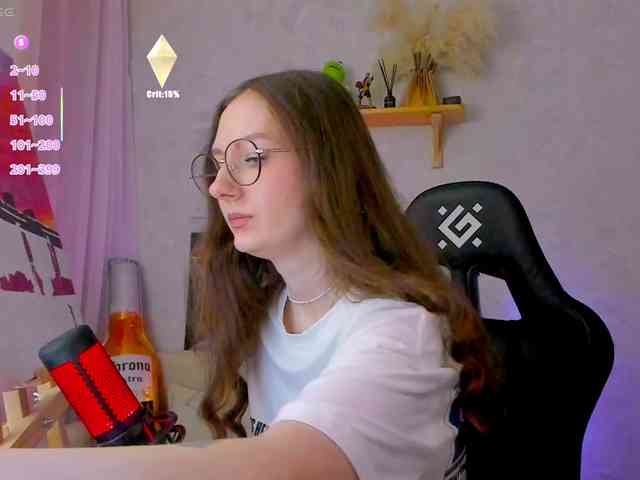 KiraRumGirl webcam