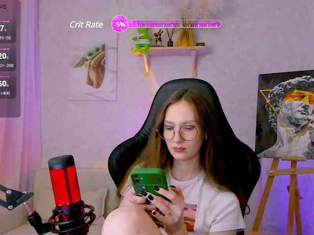 KiraRumGirl webcam