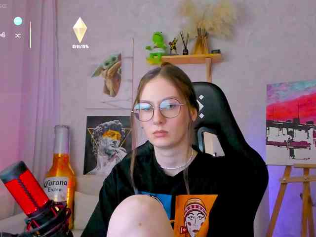 KiraRumGirl webcam
